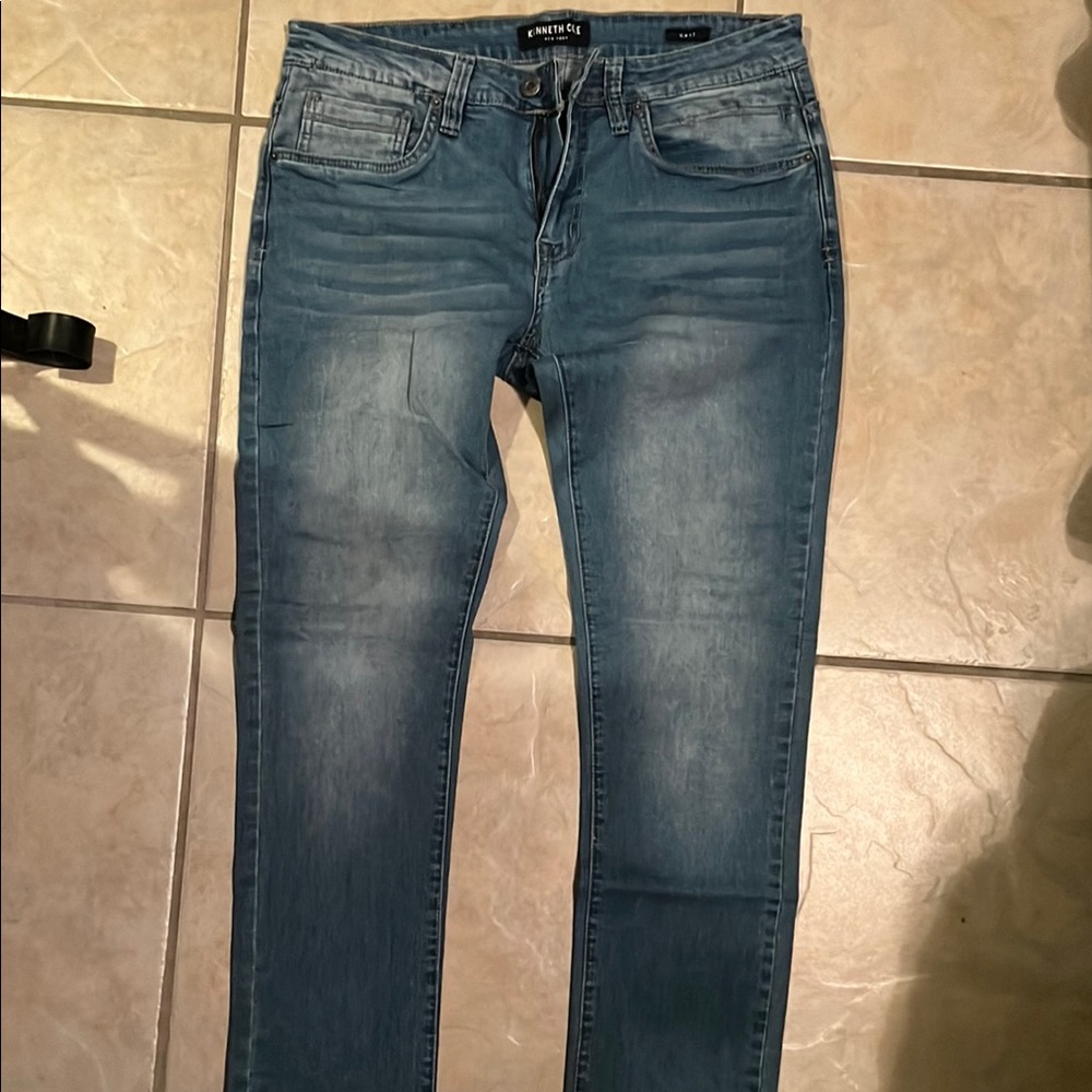 Kenneth Cole Blue Skinny Jeans with Modern Fit